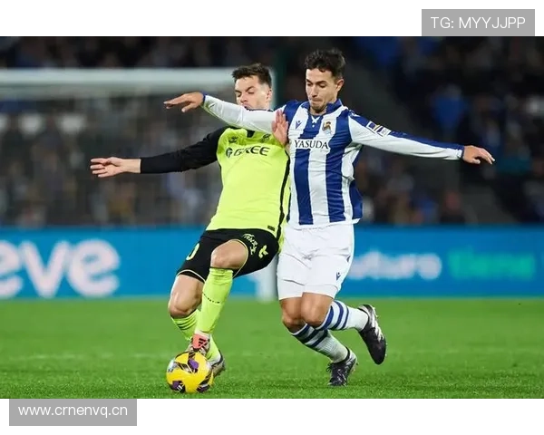 祖比门迪vs托纳利：年轻中场在组织与拦截上的核心能力差异