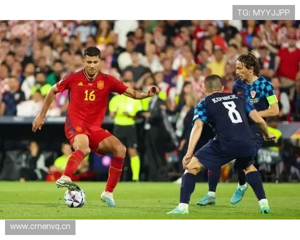 罗德里是否依赖体系？战术角色与自主性分析