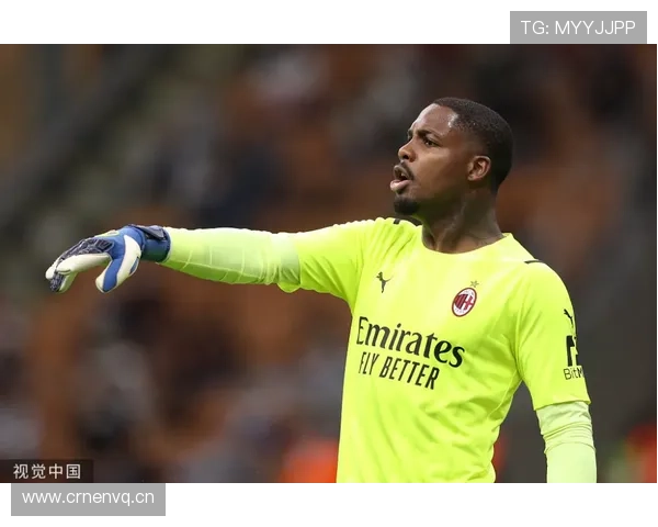 库尔图瓦与诺伊尔：传统门神和清道夫门将的定位对比分析